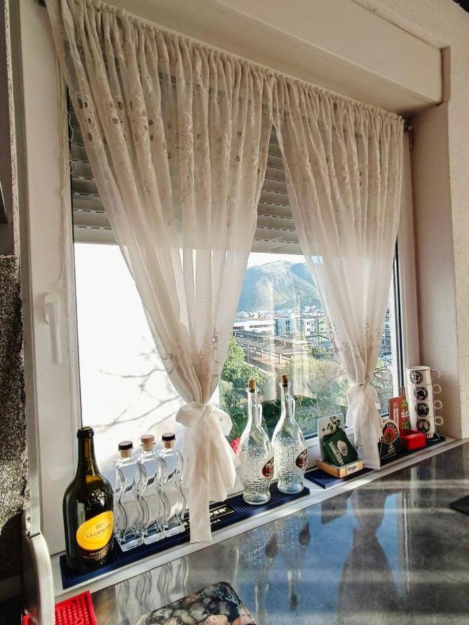 شقة Poseidon House موستار المظهر الخارجي الصورة